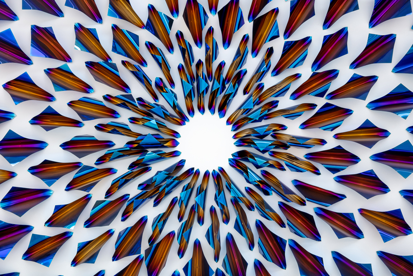 Inconsitently Logical (dettaglio)